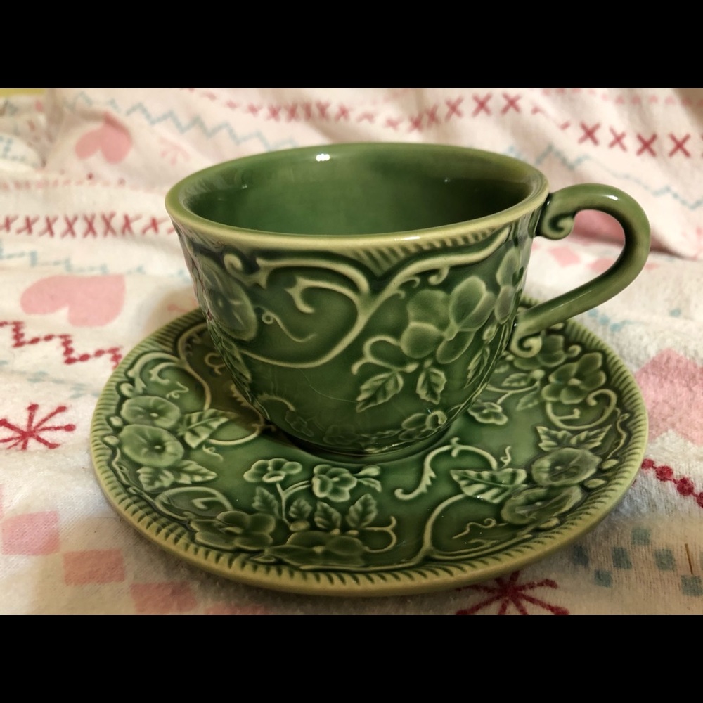 Morning Glory Teacup Boroallo Pinneiro Portugal